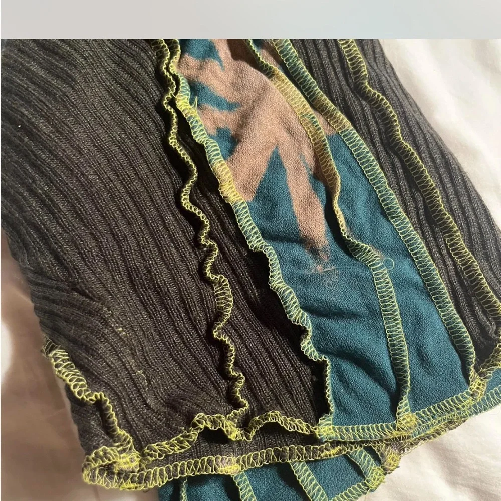 Sheer Ruffled Shorts - Brown and Teal - Picture 4 of 4
